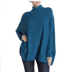 Joseph A turquoise blue turtleneck sweater with dolman sleeve, poncho style XL